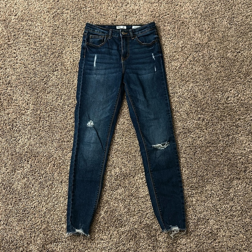 Size 3 ripped skinny jeans